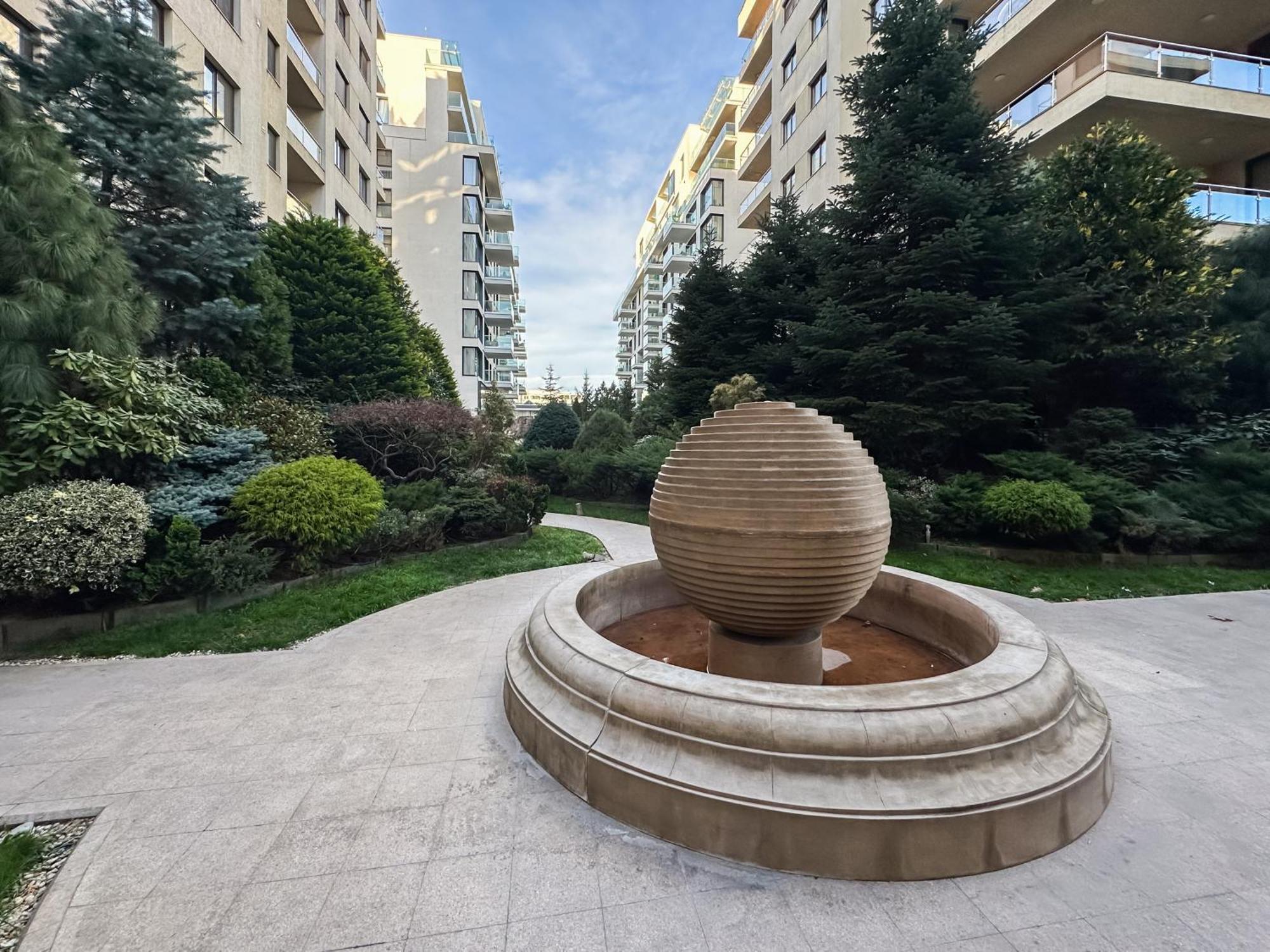 Garden Apartment - Herastrau Park 3Min Walk Bucharest Exterior photo